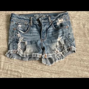 Tomgirl American Eagle shorts